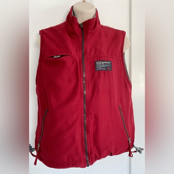 U.S. Expedition Reversable Vest - Picture 4 of 8